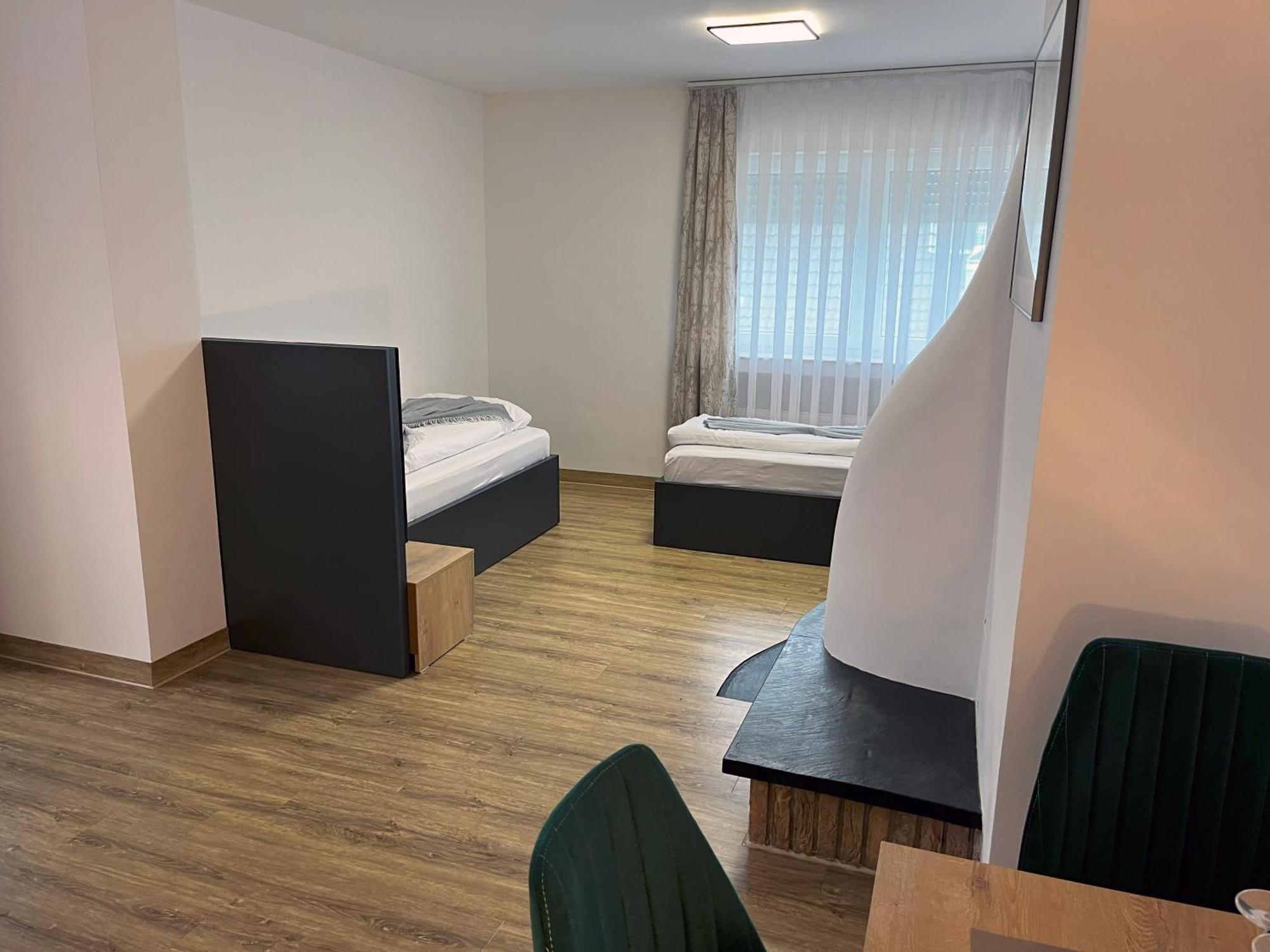 Haven Hotels - Hotel Dona Bergisch Gladbach Bagian luar foto