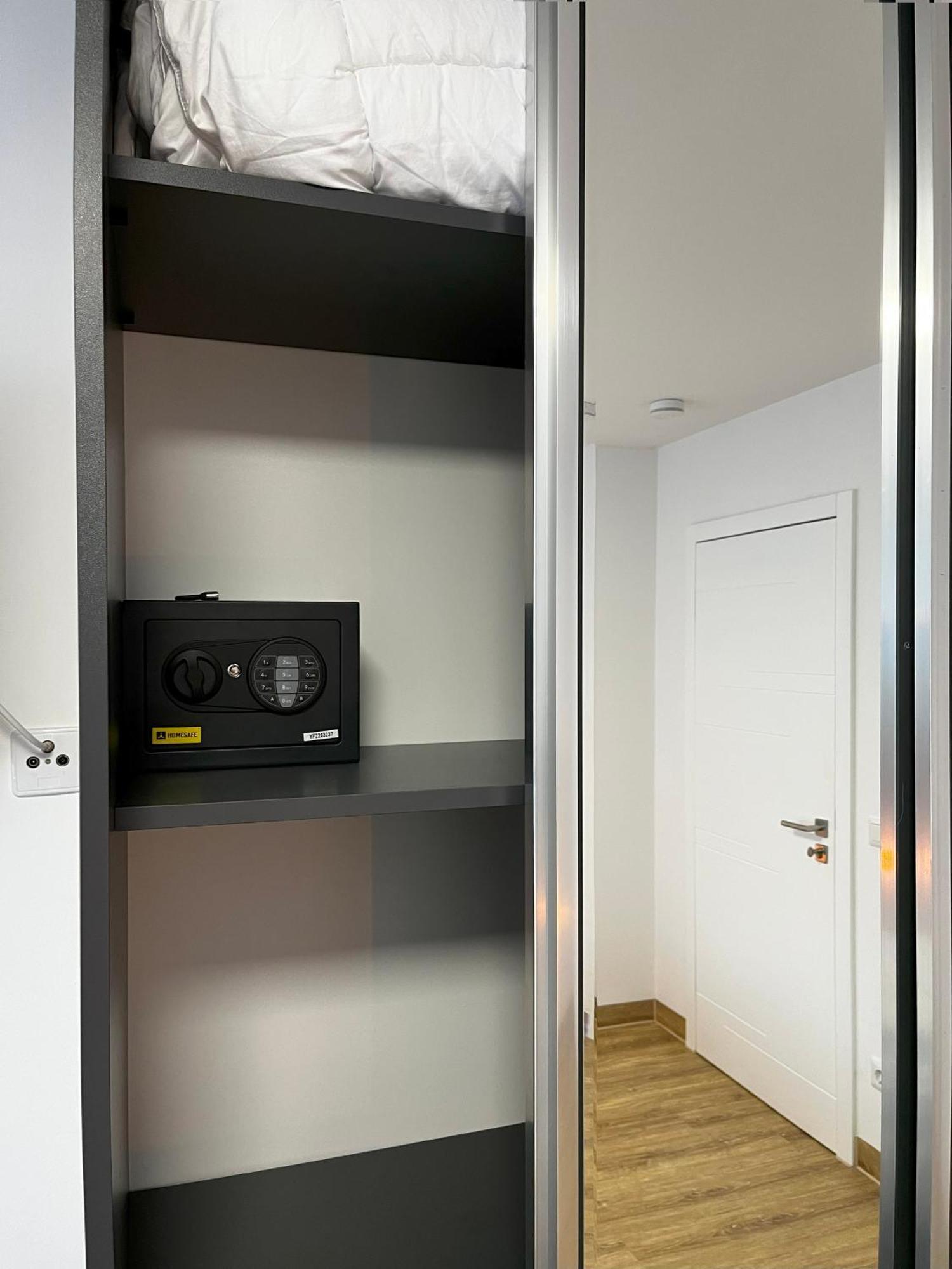 Haven Hotels - Hotel Dona Bergisch Gladbach Bagian luar foto